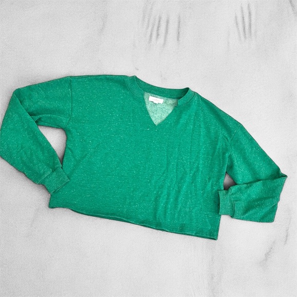 Colsie Women's Size Small Cropped Pullover Sweatshirt V-neck Green Fleece Target - Picture 1 of 8